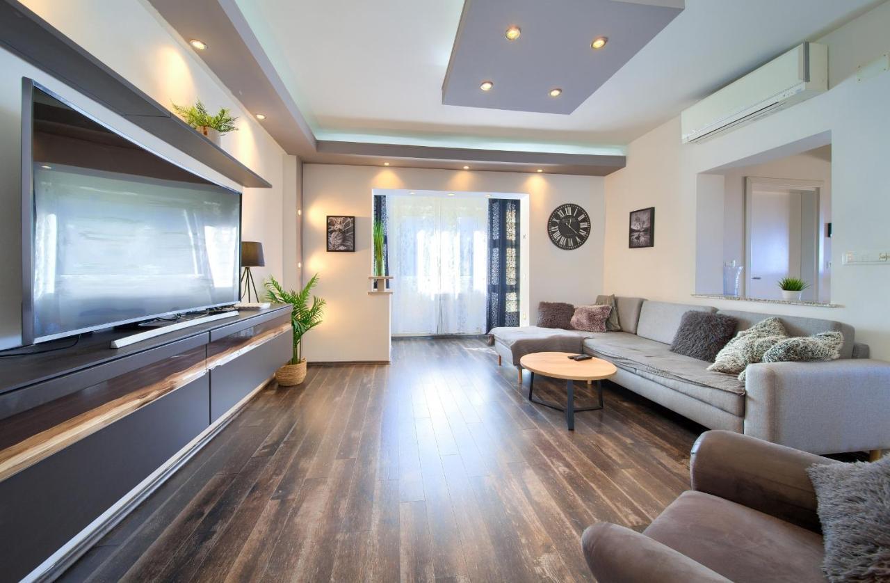 Luxury Apartments Vanessa, Njivice Extérieur photo